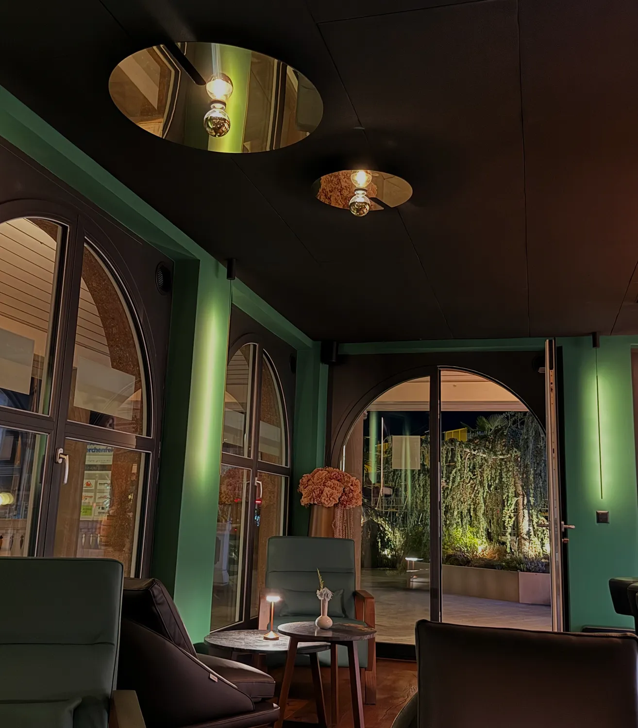 Lounge seating area at Casa Lounge